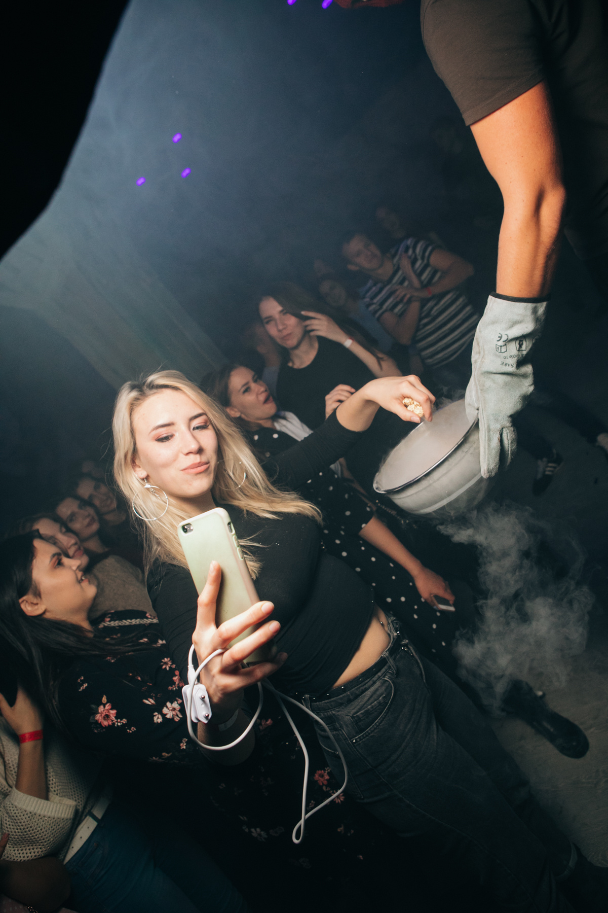 Клубная съемка. Фотограф Максим Маркелов