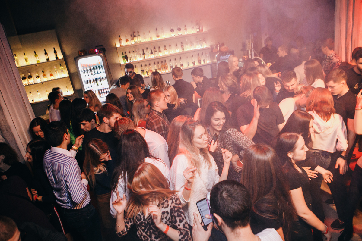 Клубная съемка. Фотограф Максим Маркелов