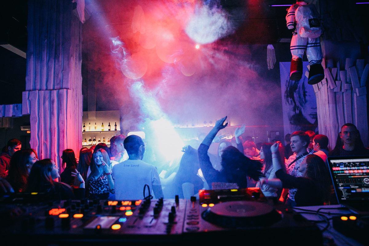 Клубная съемка. Фотограф Максим Маркелов