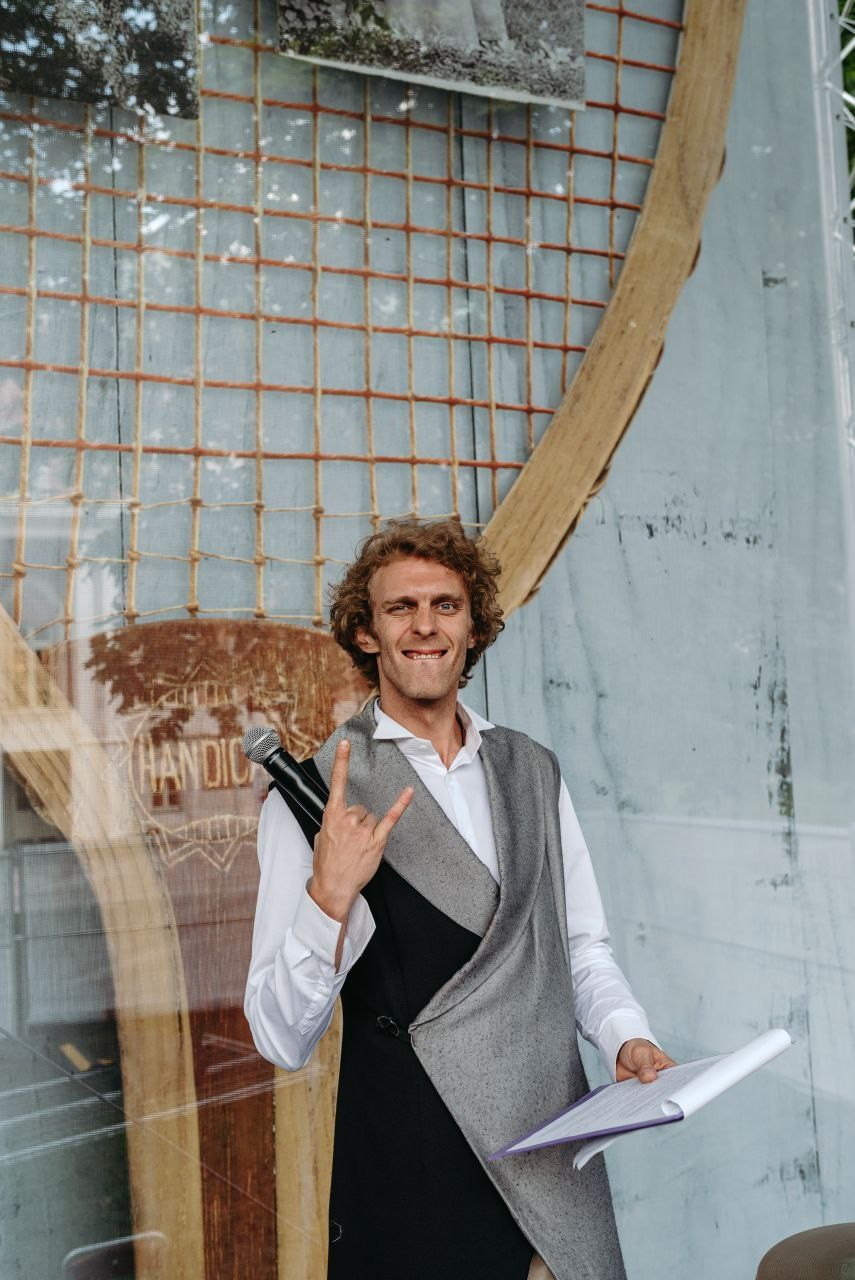 Фотографии со свадеб, свадебные фото от ведущего. Ведущий праздников в России живу в Москве Карпенко Александр