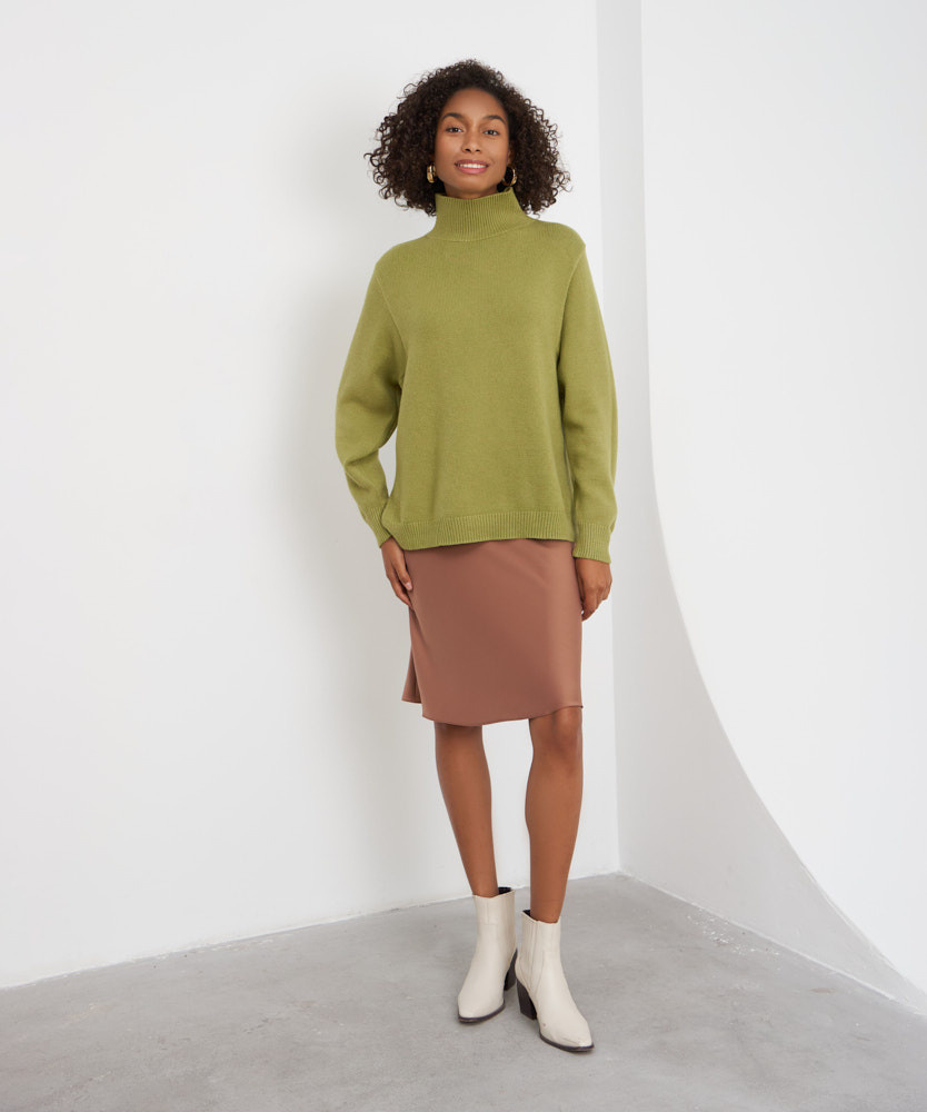 Каталог Evdokia official. Фотограф для брендов одежды в Москве Diana Polupanenko