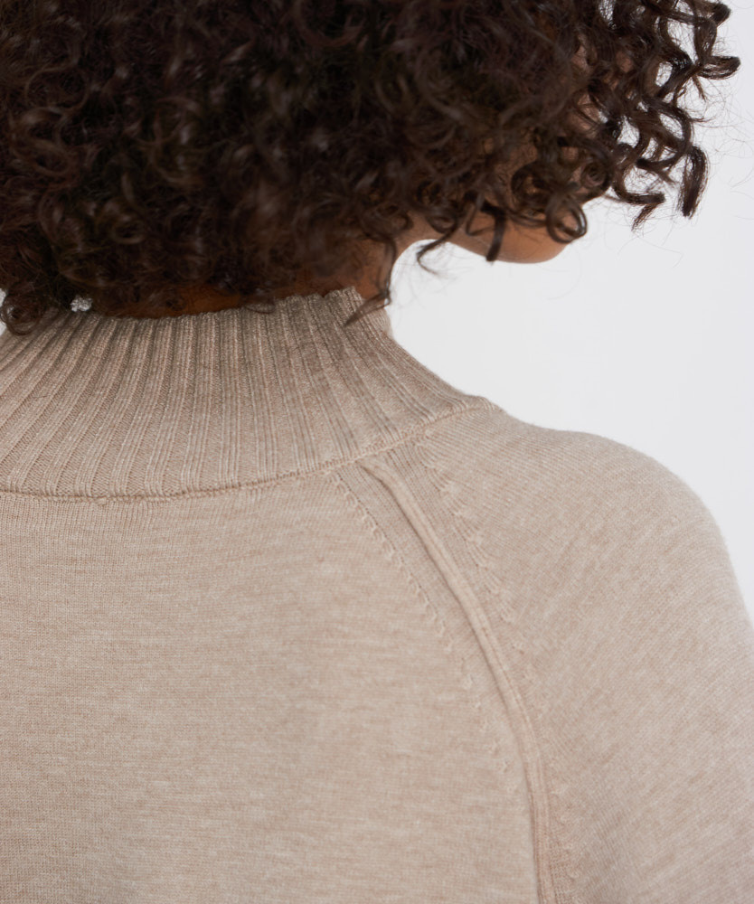 Каталог Evdokia official. Фотограф для брендов одежды в Москве Diana Polupanenko