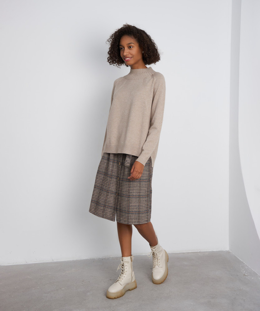 Каталог Evdokia official. Фотограф для брендов одежды в Москве Diana Polupanenko