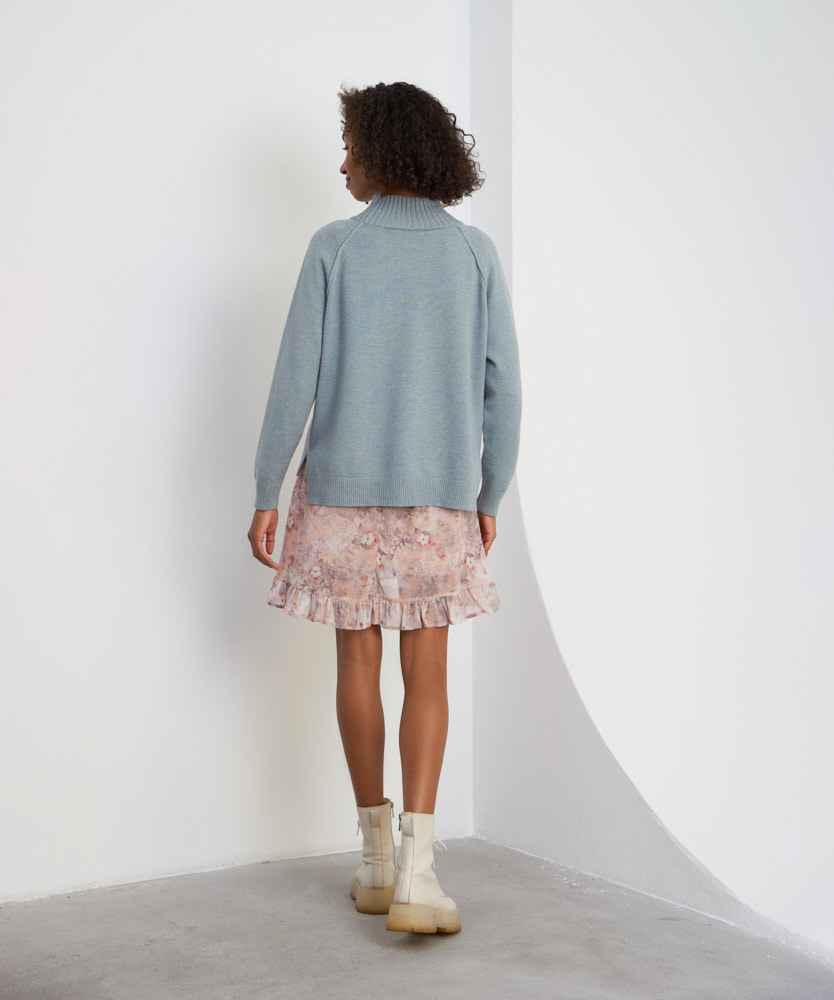 Каталог Evdokia official. Фотограф для брендов одежды в Москве Diana Polupanenko