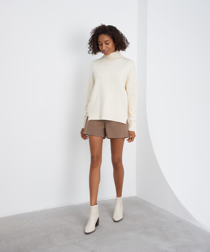 Каталог Evdokia official. Фотограф для брендов одежды в Москве Diana Polupanenko