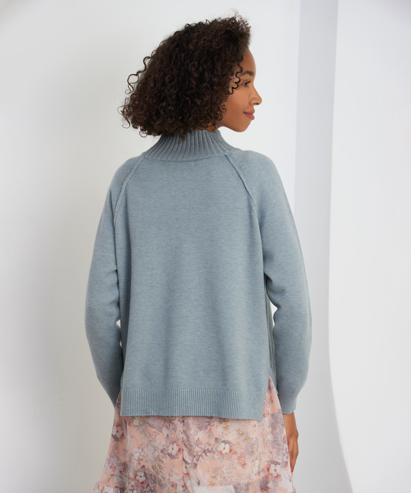 Каталог Evdokia official. Фотограф для брендов одежды в Москве Diana Polupanenko