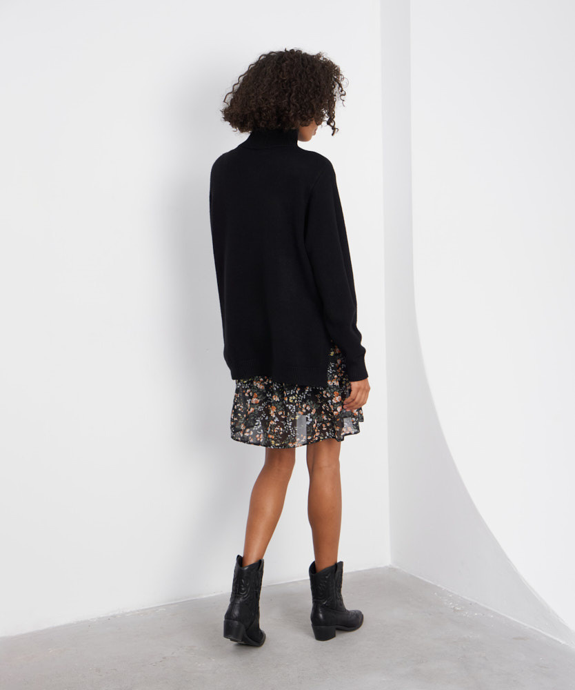 Каталог Evdokia official. Фотограф для брендов одежды в Москве Diana Polupanenko