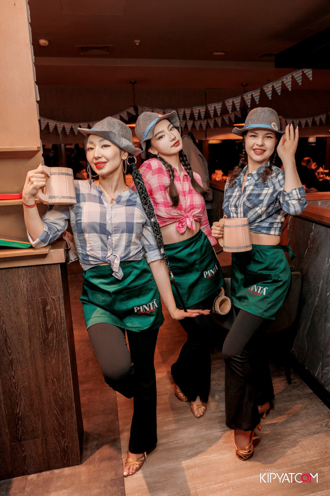 OKTOBERFEST — ПИНТА MEGA ALMA-ATA. КИПЯТКОМ АЛМАТЫ!