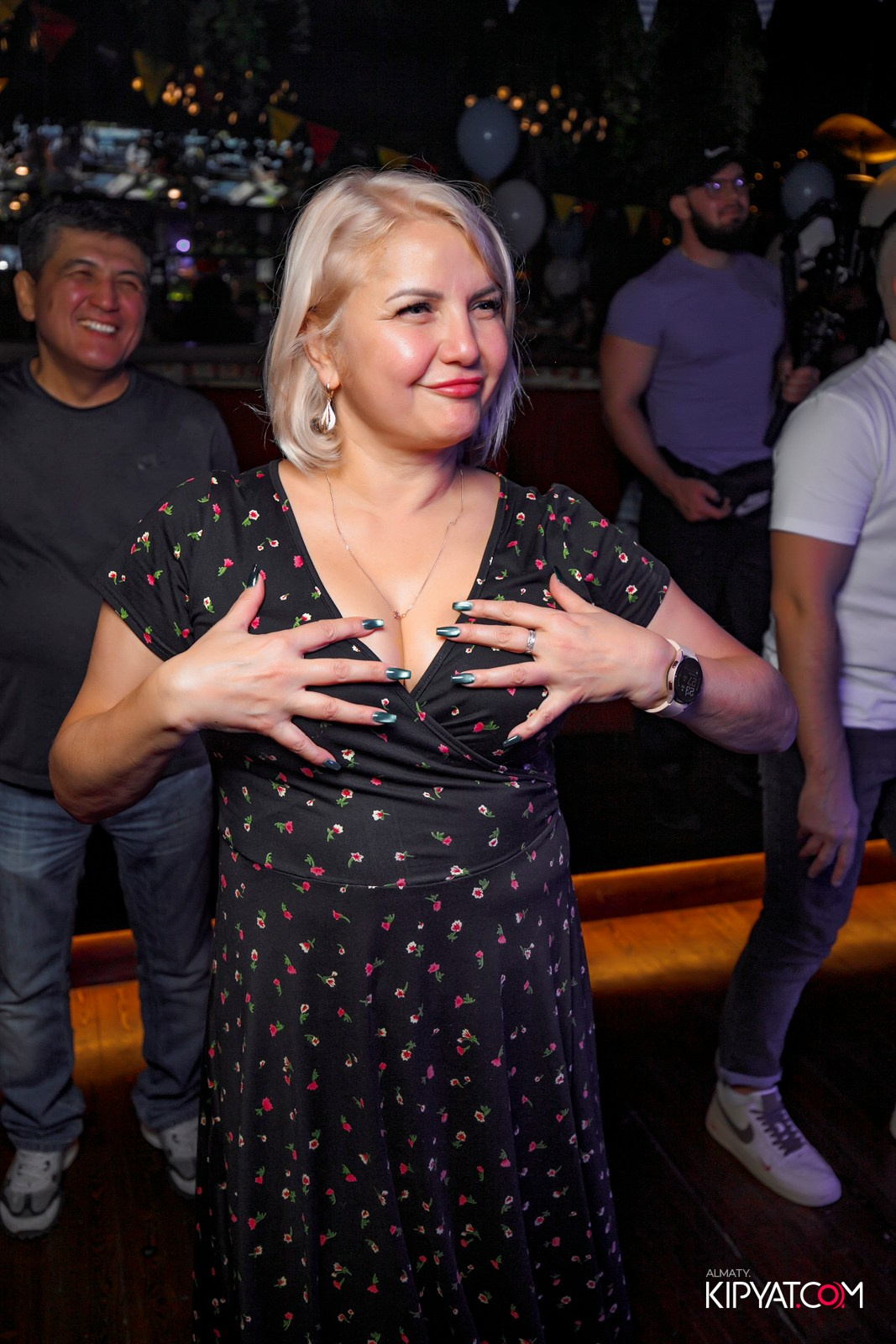 MUNCHEN PUB. КИПЯТКОМ АЛМАТЫ!