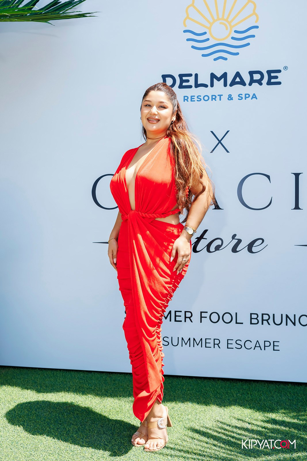 ЗАКРЫТАЯ ВЕЧЕРИНКА В ЧЕСТЬ ОТКРЫТИЯ СЕЗОНА SUMMER POOL BRUNCH. КИПЯТКОМ АЛМАТЫ! Фотосъемка мероприятий в Алматы