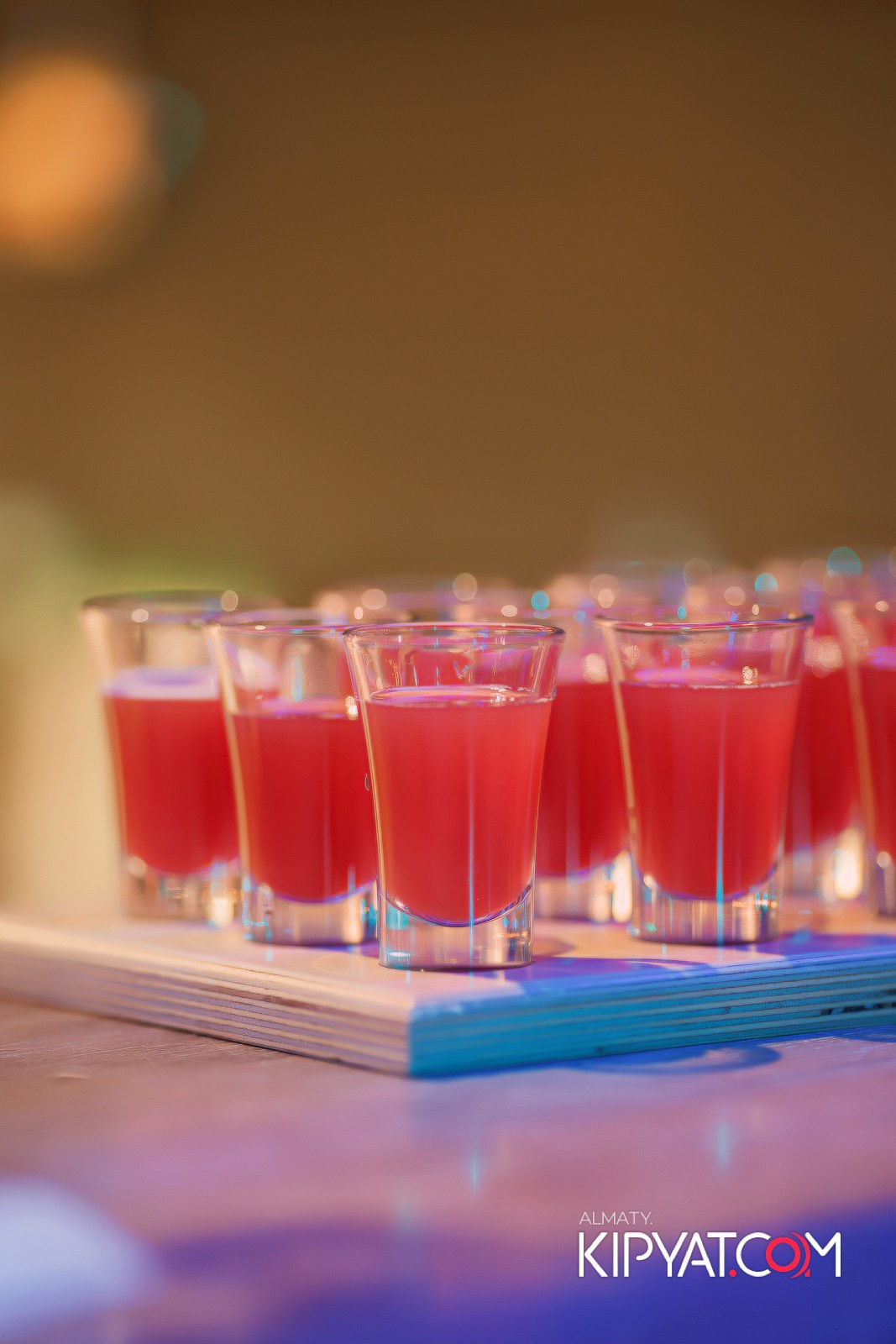 ШАШЛЫКОФФ. КИПЯТКОМ АЛМАТЫ!