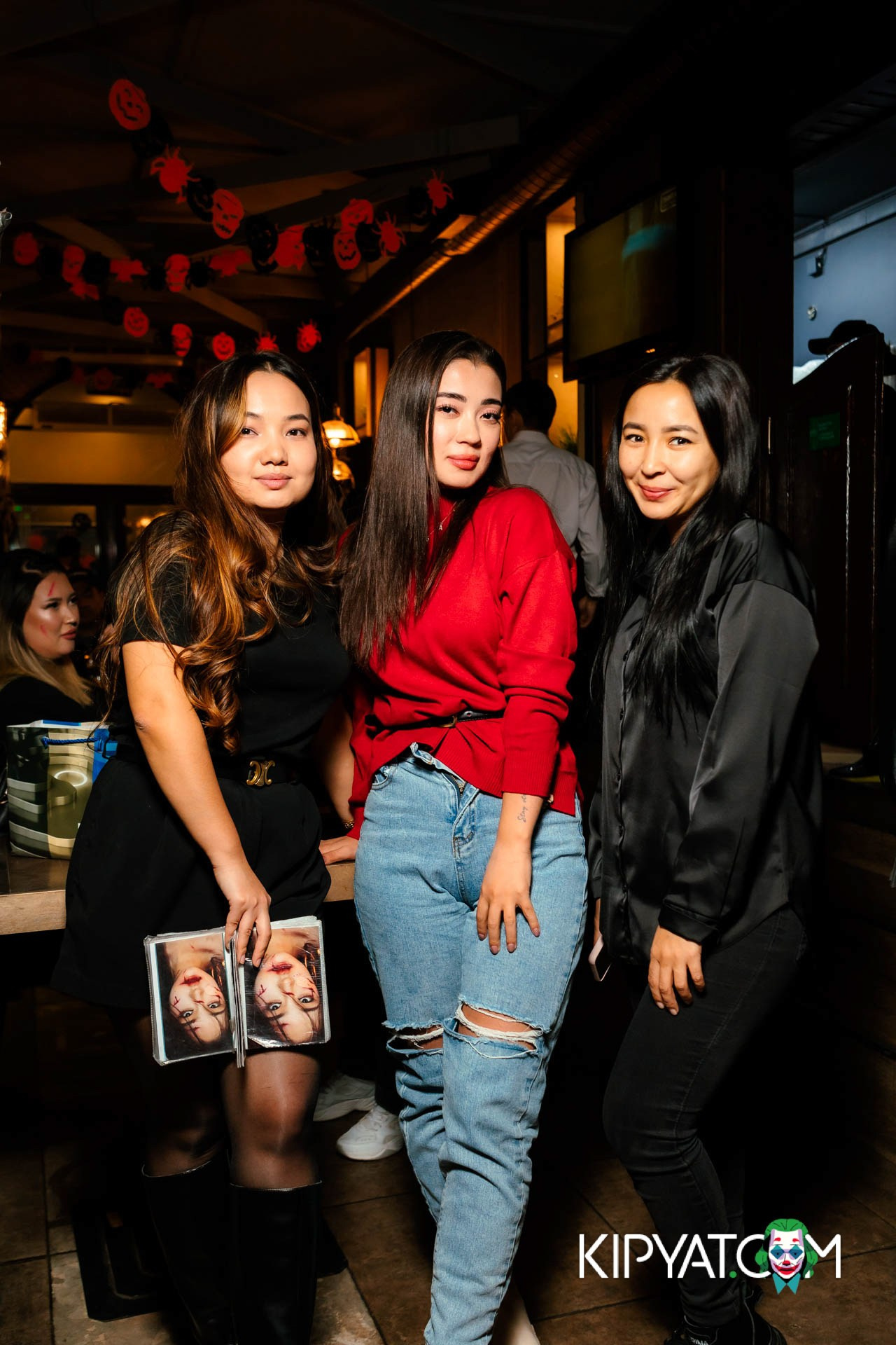 ПИНТА НА АУЭЗОВА. КИПЯТКОМ АЛМАТЫ!