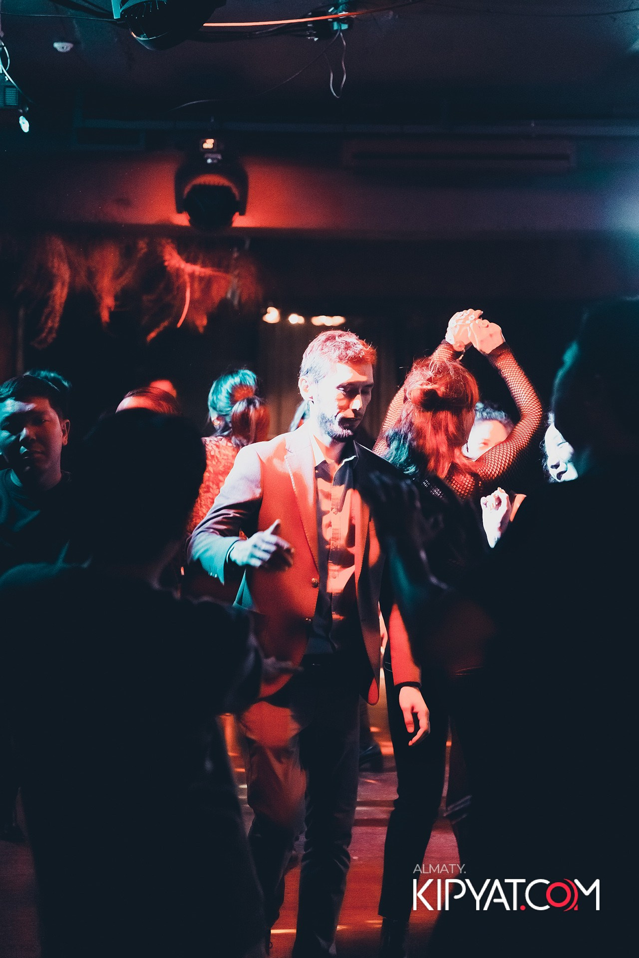 MUNCHEN PUB НА ПАНФИЛОВА. КИПЯТКОМ АЛМАТЫ!