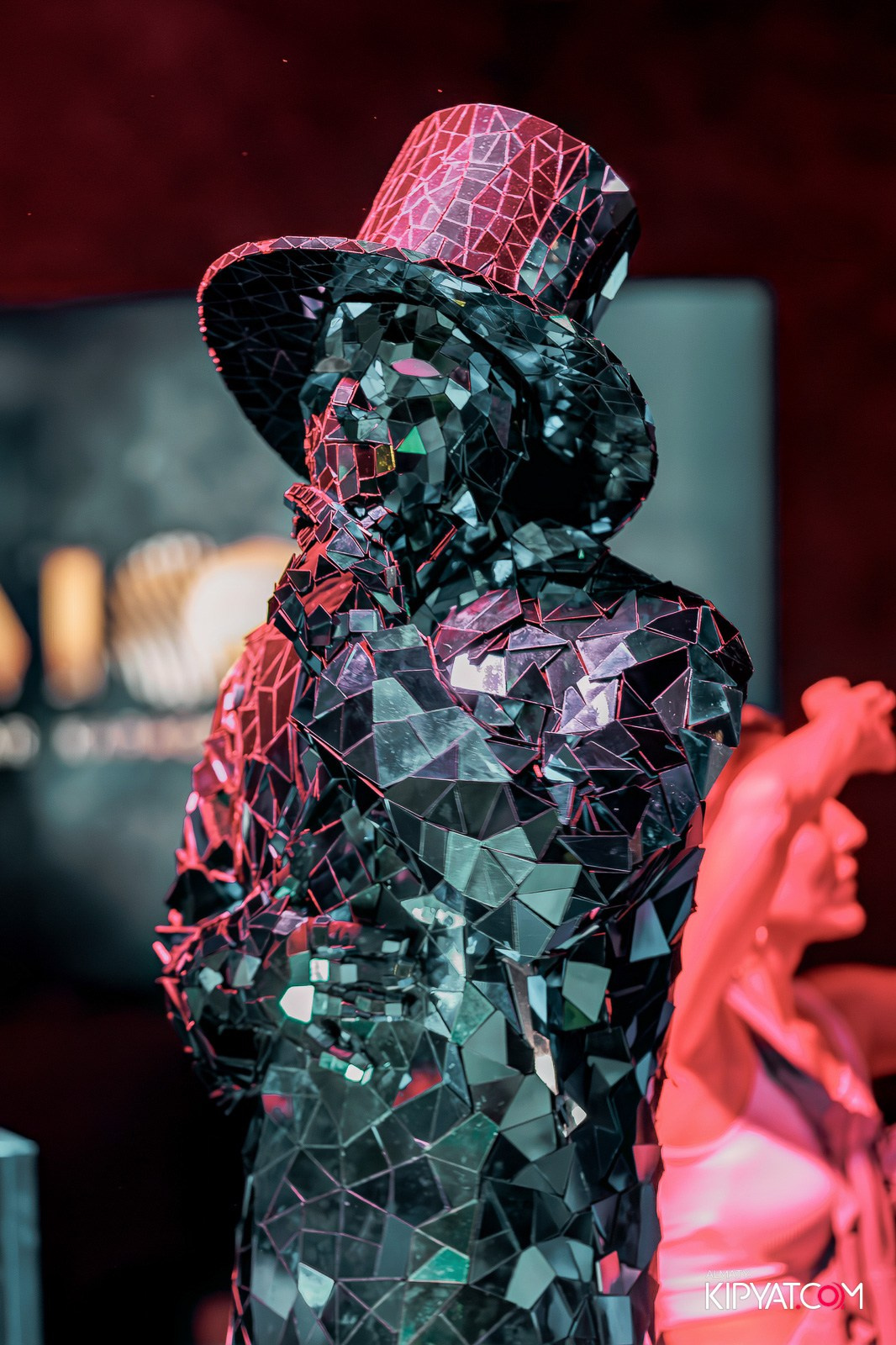 MOOD KARAOKE & TERRACE. КИПЯТКОМ АЛМАТЫ!