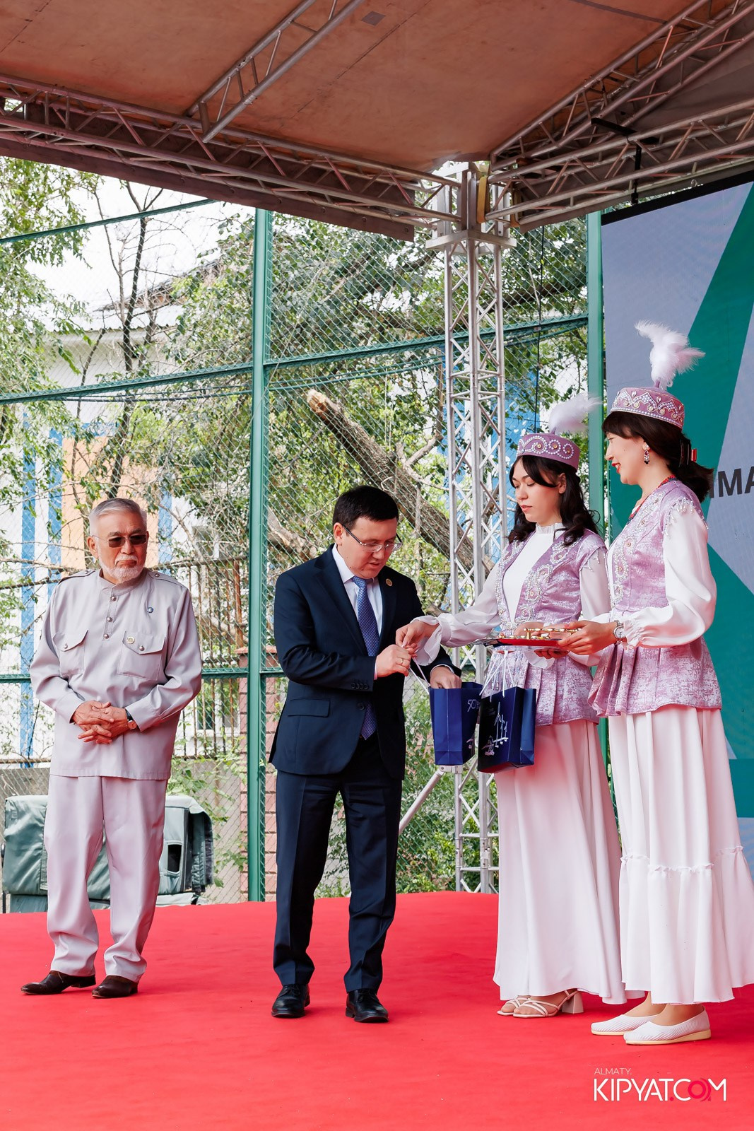 50 ЛЕТ — АЛМАТИНСКИЙ УНИВЕРСИТЕТ ЭНЕРГЕТИКИ И СВЯЗИ. КИПЯТКОМ АЛМАТЫ!