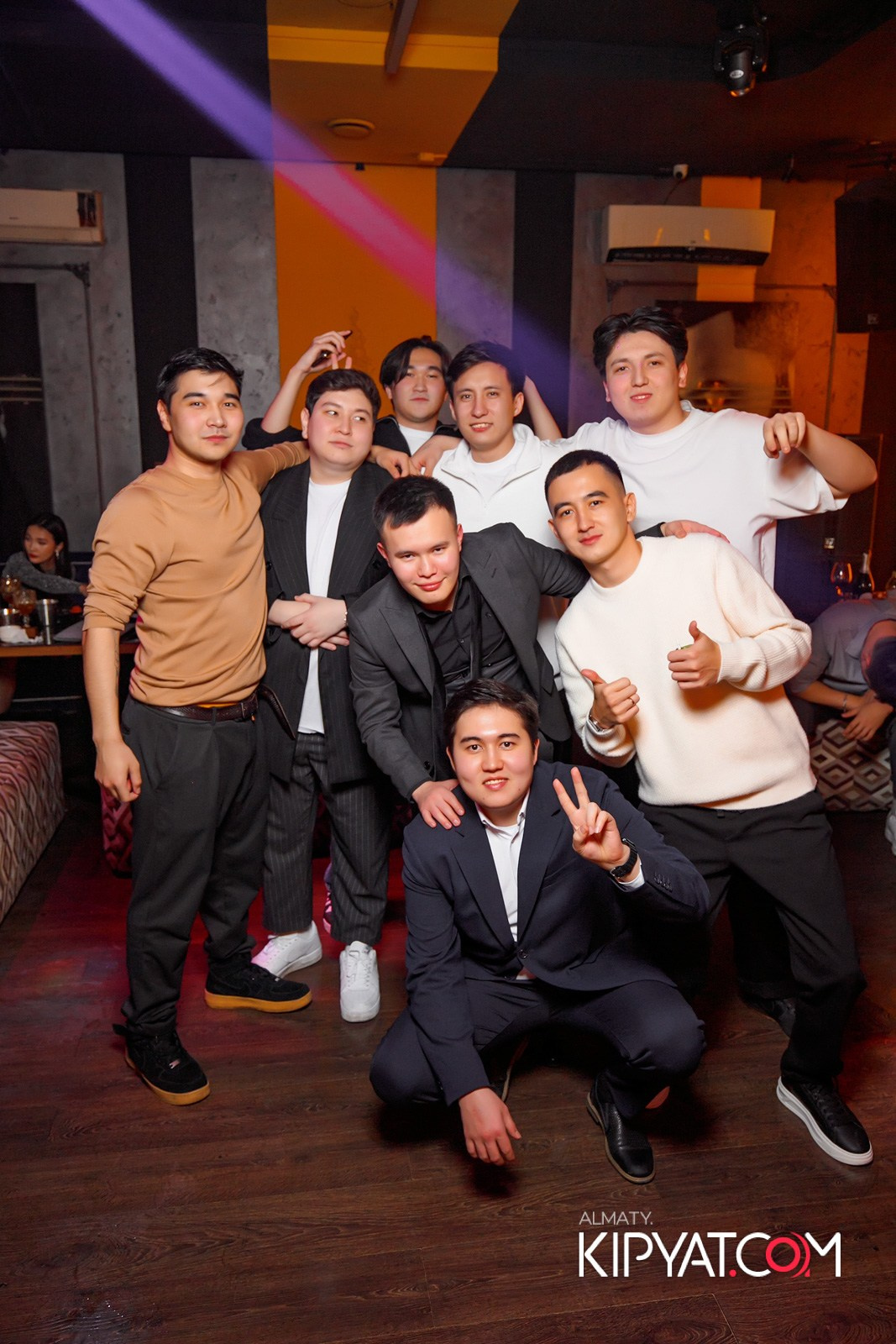 УХО И МЕДВЕДЬ НА ГАГАРИНА. КИПЯТКОМ АЛМАТЫ!