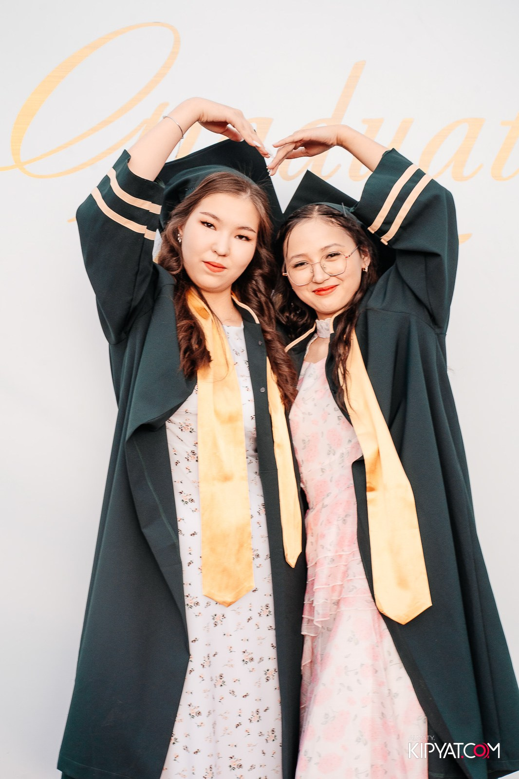 ВРУЧЕНИЕ ДИПЛОМОВ — НАРХОЗ КОЛЛЕДЖ. Part 1. КИПЯТКОМ АЛМАТЫ!