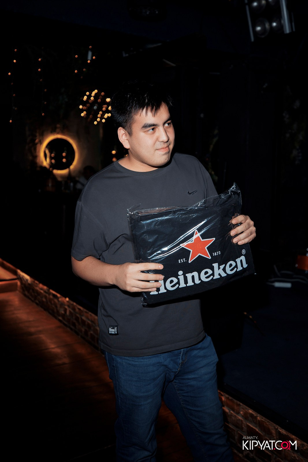 MUNCHEN PUB NA PANFILOVA. КИПЯТКОМ АЛМАТЫ!