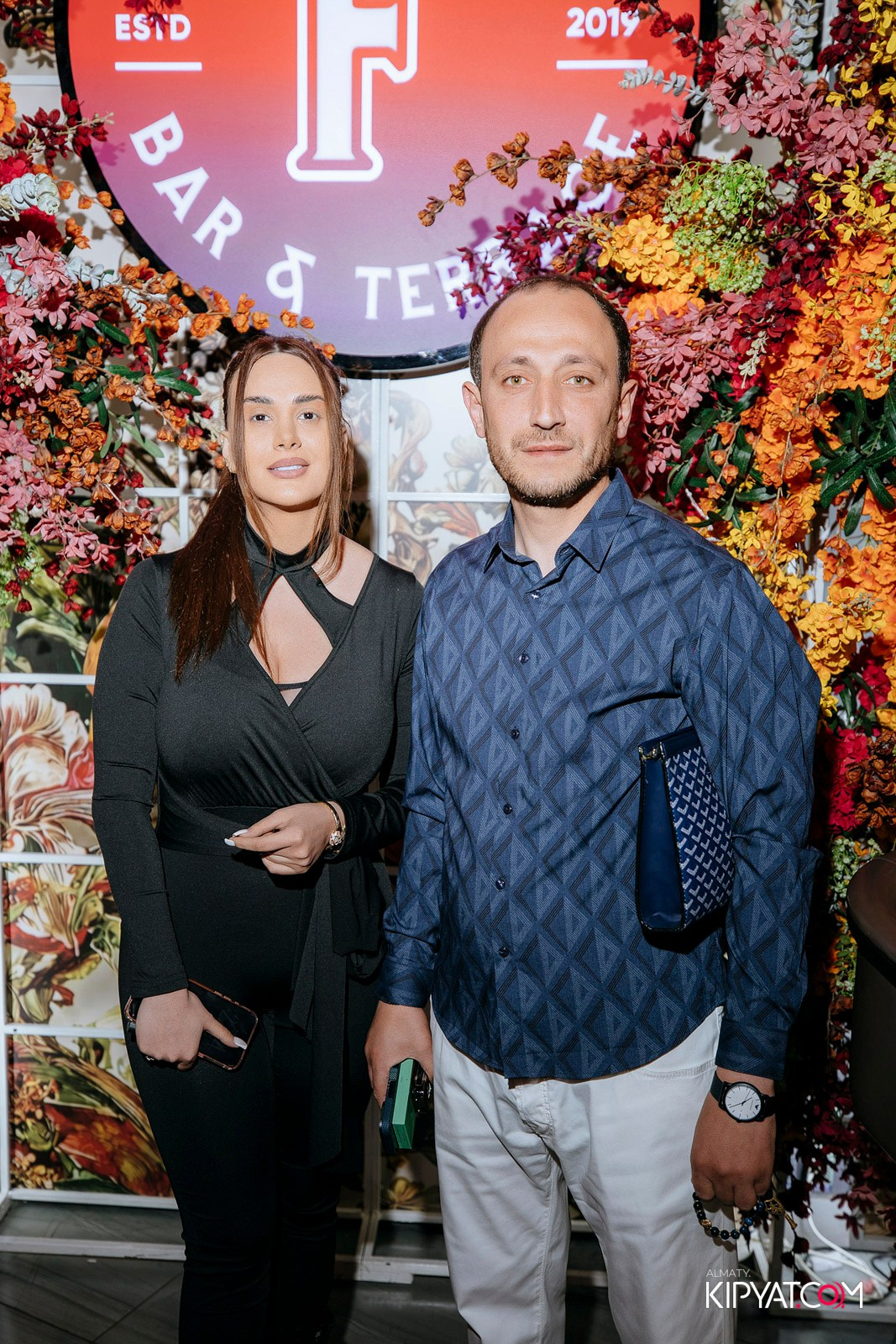 FRIENDS BAR & TERRACE. КИПЯТКОМ АЛМАТЫ! Фотосъемка мероприятий в Алматы