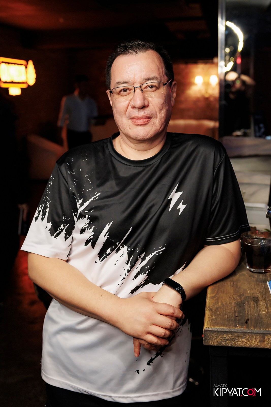 МУЗЫКАЛЬНОЕ ЛОТО В HIT RETRO. КИПЯТКОМ АЛМАТЫ! Фотосъемка мероприятий в Алматы