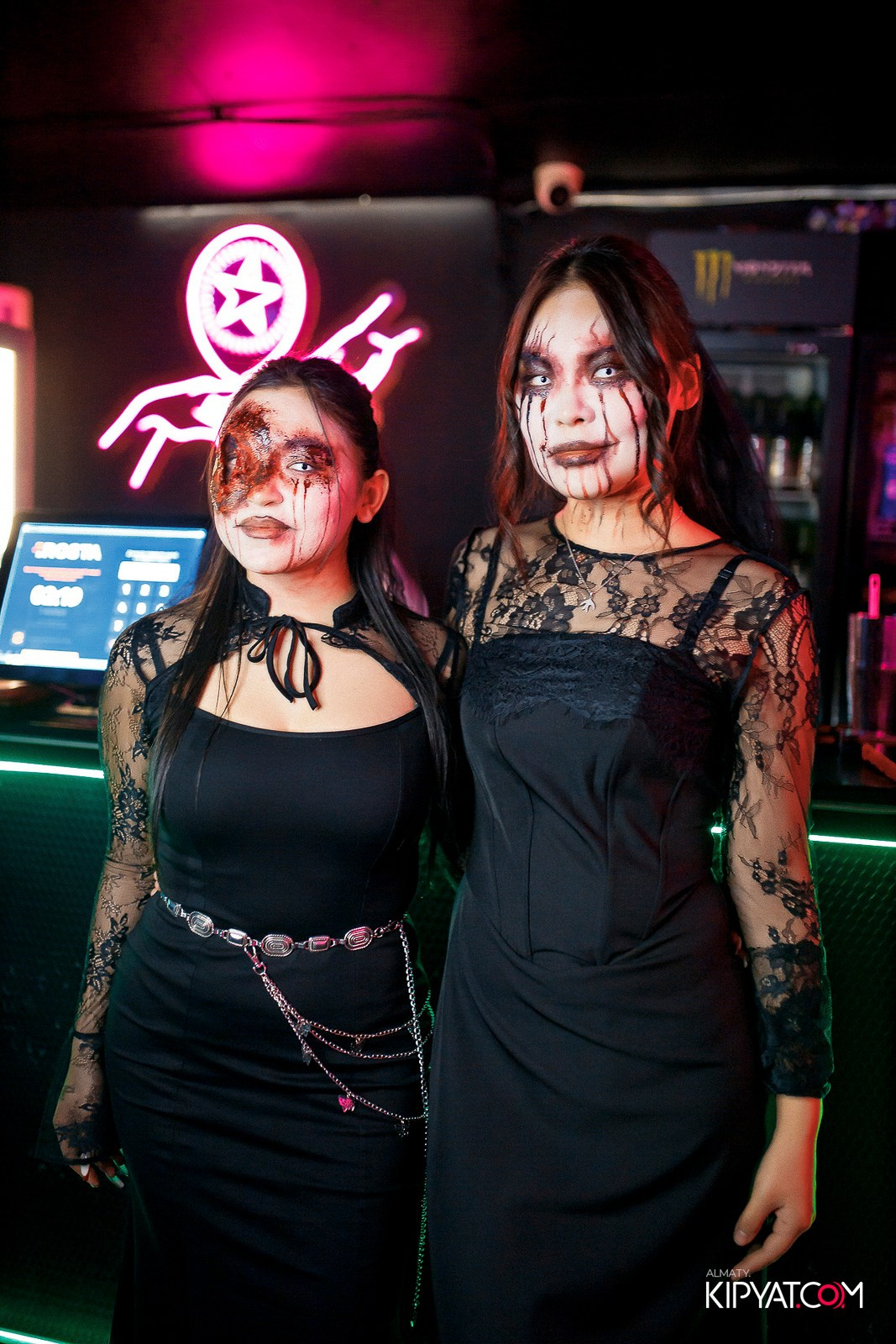 UYAT EMES BAR. КИПЯТКОМ АЛМАТЫ!