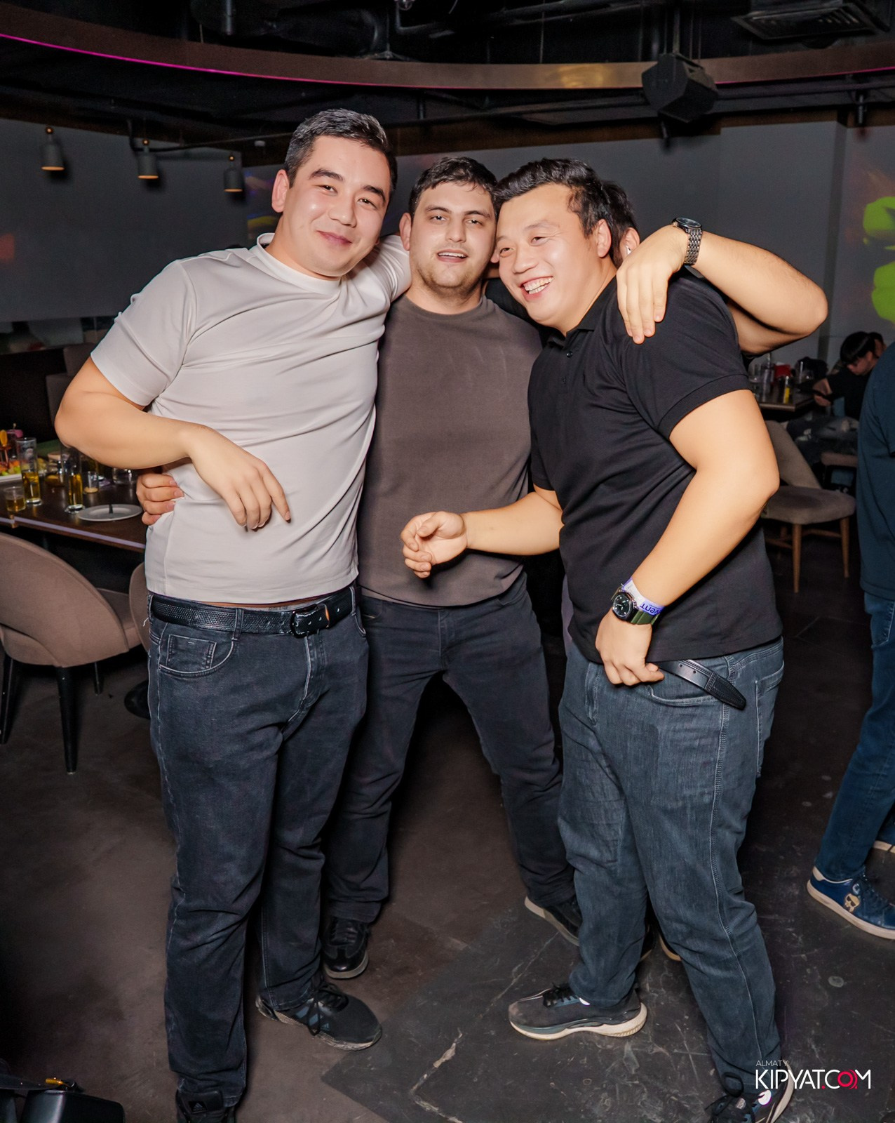 EVENT BAR. КИПЯТКОМ АЛМАТЫ!