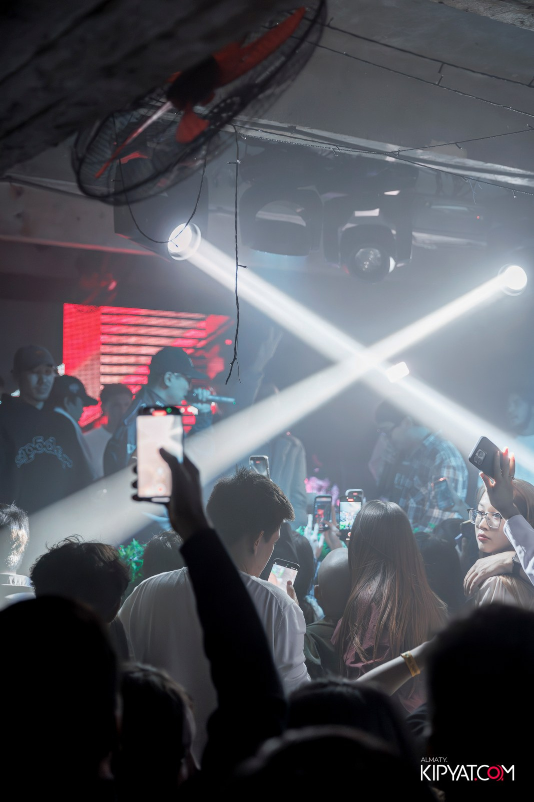 BHB. КИПЯТКОМ АЛМАТЫ!