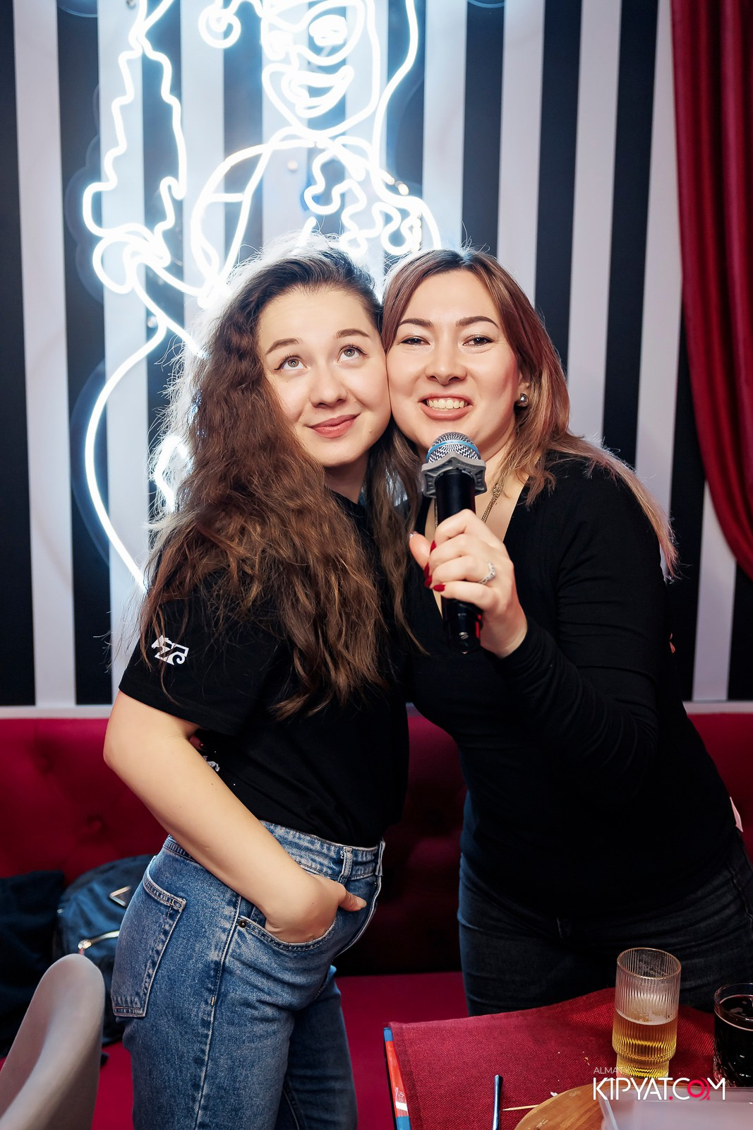 ЗАЯ, НА БИС. КИПЯТКОМ АЛМАТЫ!