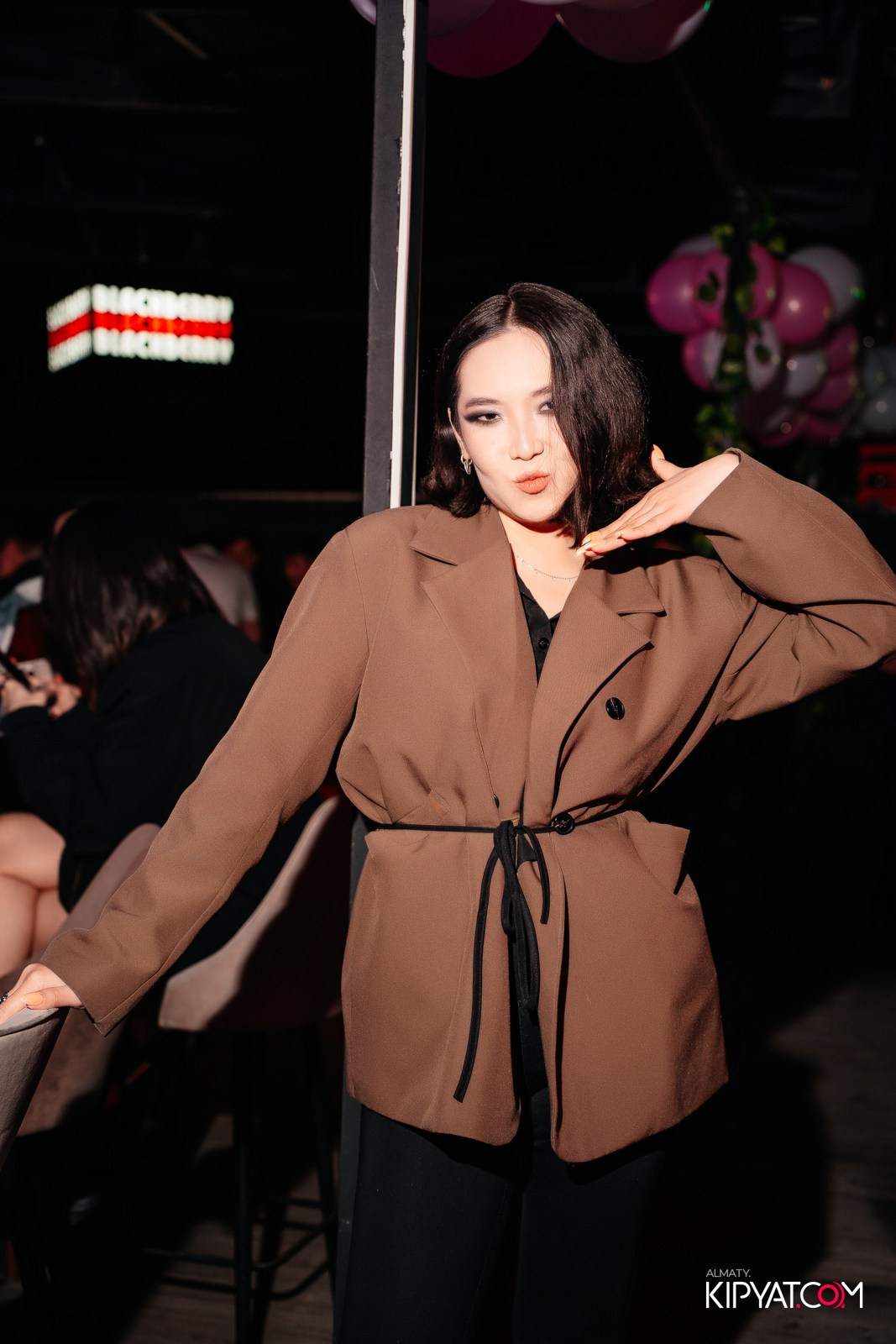 SKY BAR. КИПЯТКОМ АЛМАТЫ!