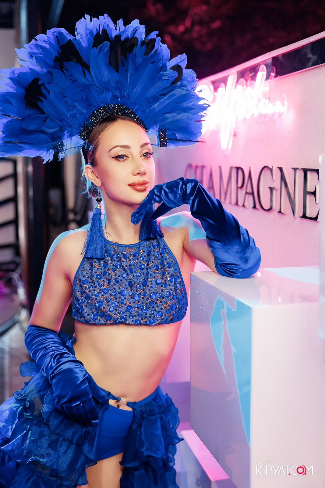 ЗАЯ, НА БИС. КИПЯТКОМ АЛМАТЫ!