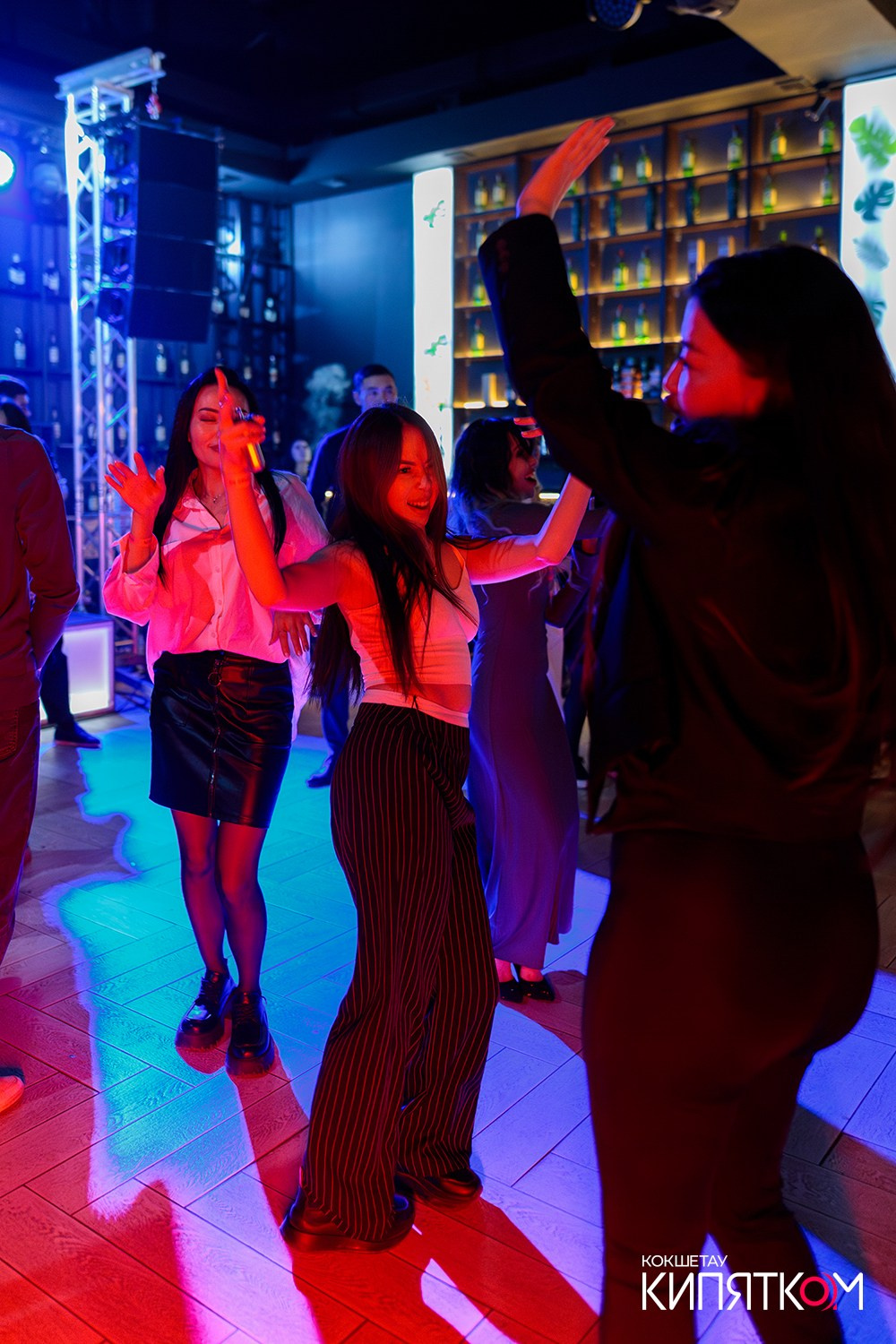 NE BRUKLIN. КИПЯТКОМ КОКШЕТАУ