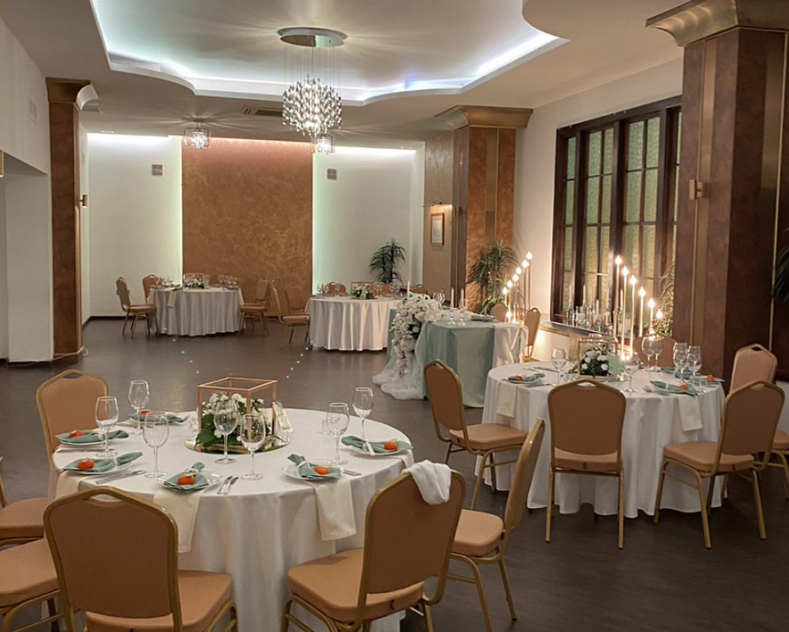 Площадка № 1-6. Свадебный организатор Москва