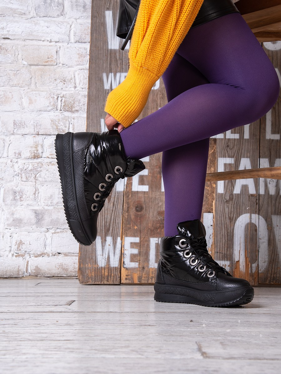 Обувь на модели. Фотограф Юлия Зимина