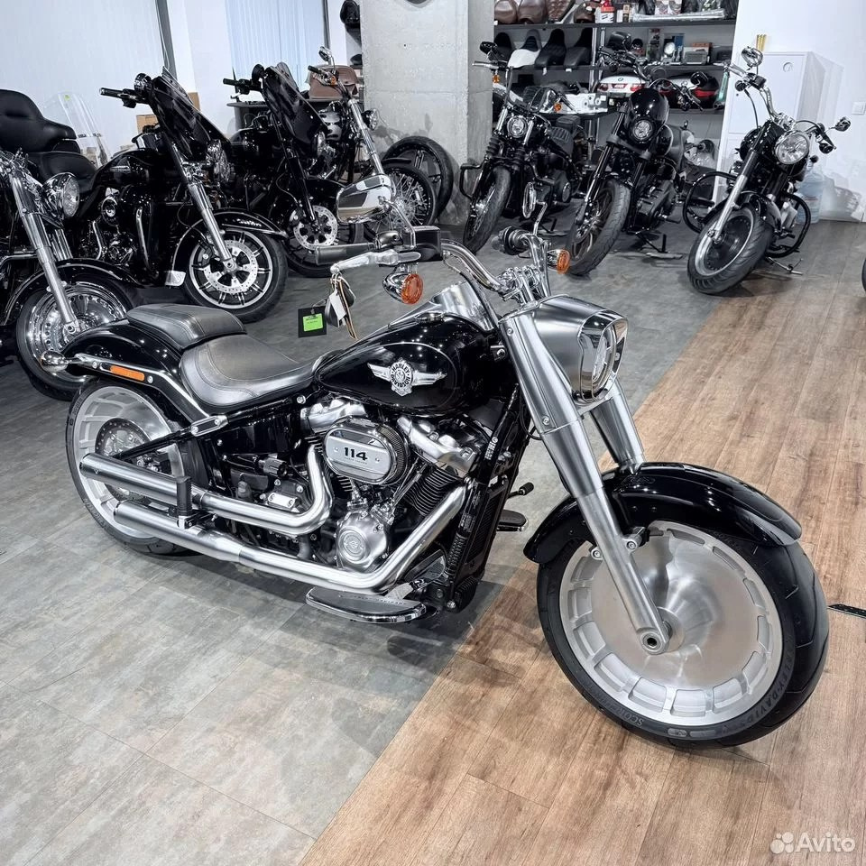 2018 Fat Boy 114 АВS Vivid Вlаck. Hello Davidson, Москва. Только хорошие мотоциклы…