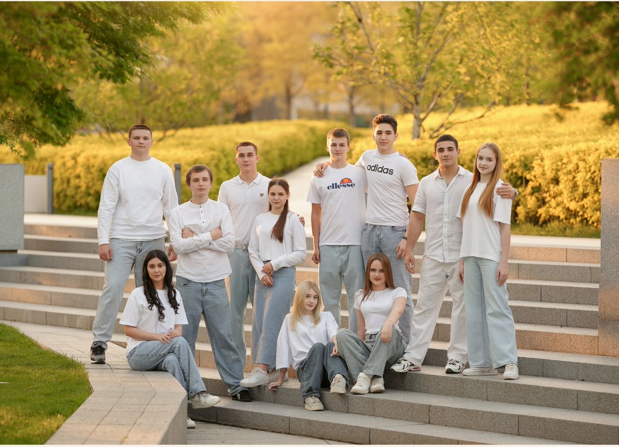 УЛИЧНЫЕ ЛОКАЦИИ. Красивый выпускной альбом в Краснодаре