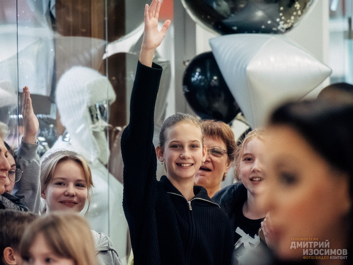 Открытие фотовыставки «Папа в кадре»