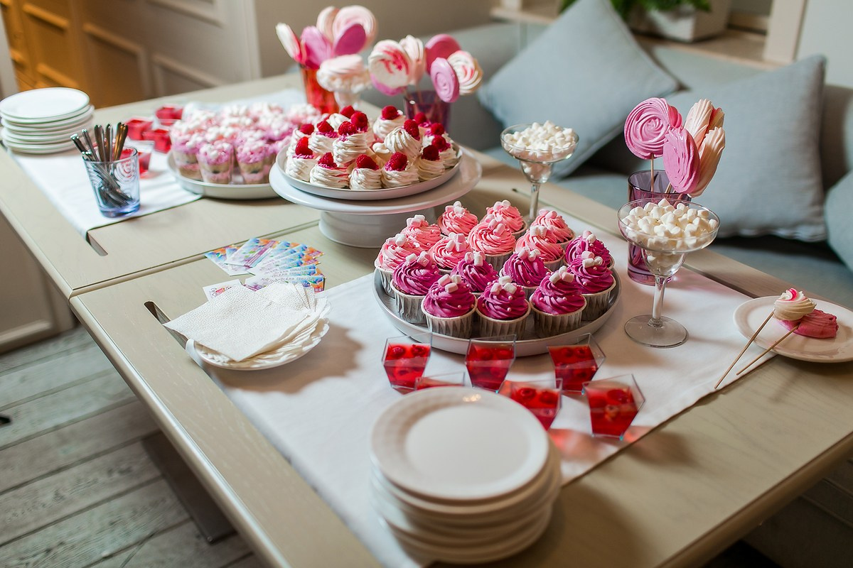 Фотосъемка детского Дня рождения Элизы. Репортажный фотограф Борис Геер