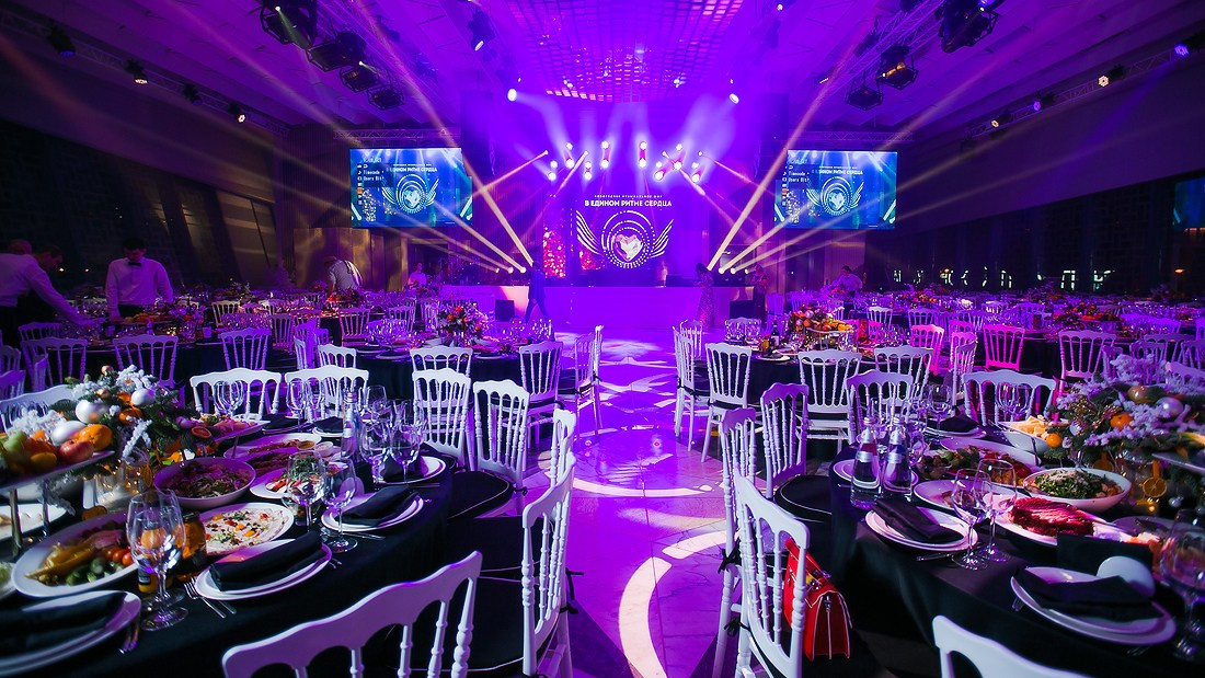 Фотосъемка новогоднего корпоратива Медипал. Репортажный фотограф Борис Геер