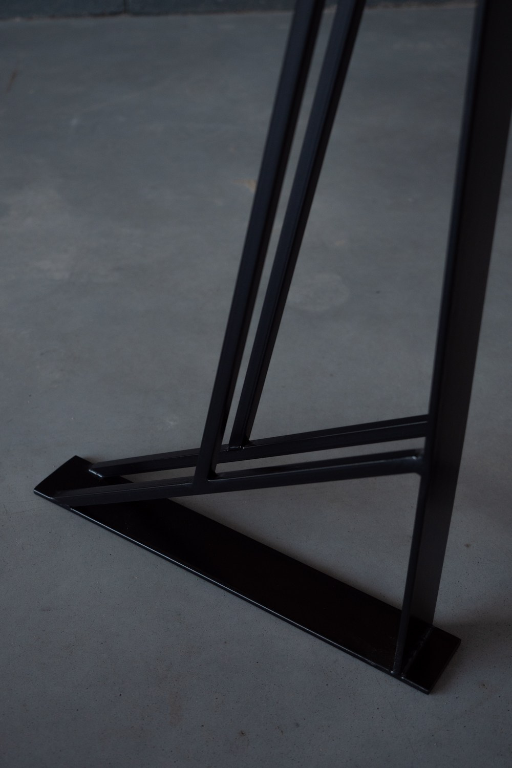 Столешницы и подстолья. Klauzevits Workshop