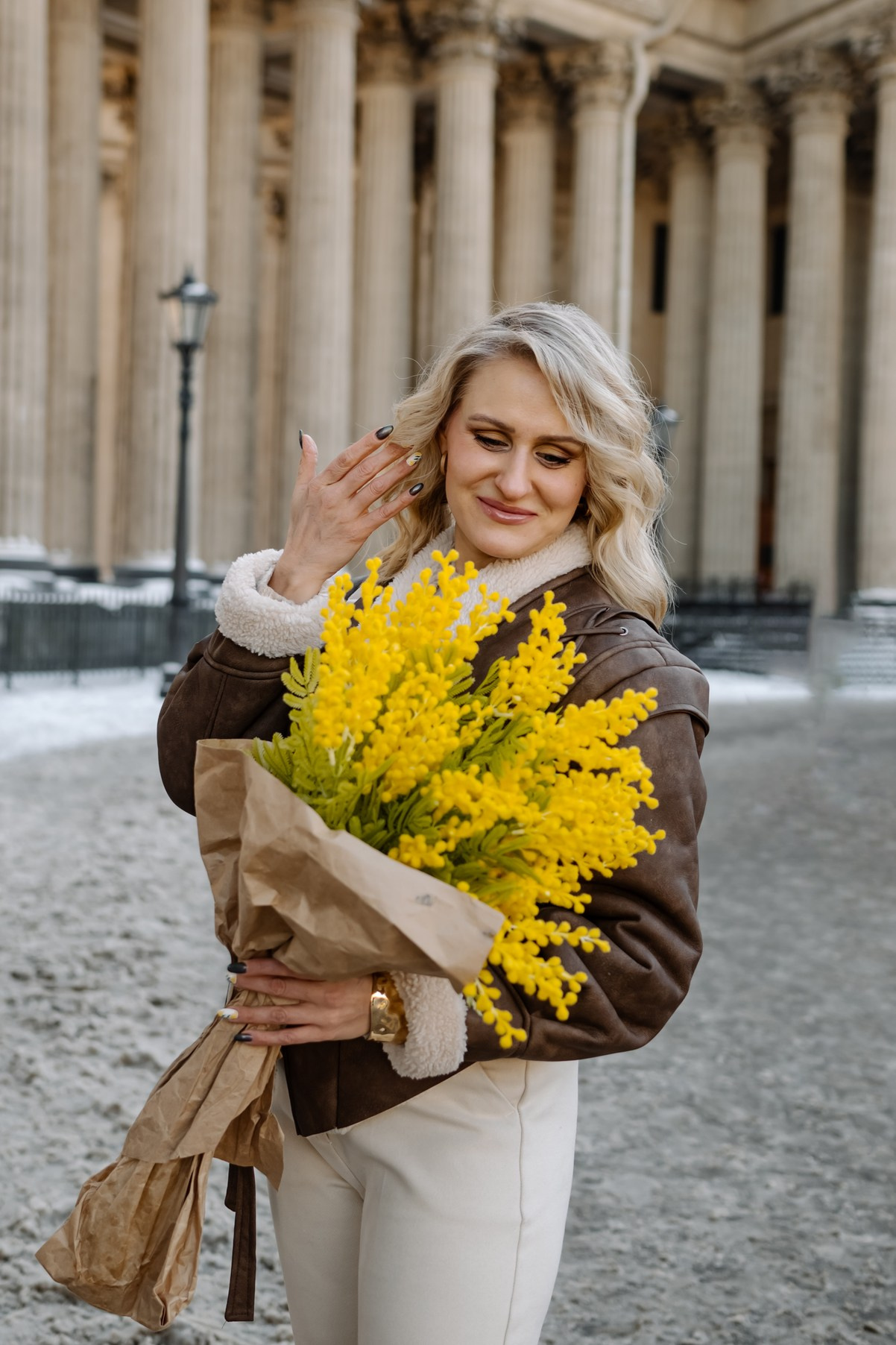 Весна. Прогулка с цветами. Свадебный и семейный фотограф в Санкт-Петербурге Елена Худякова