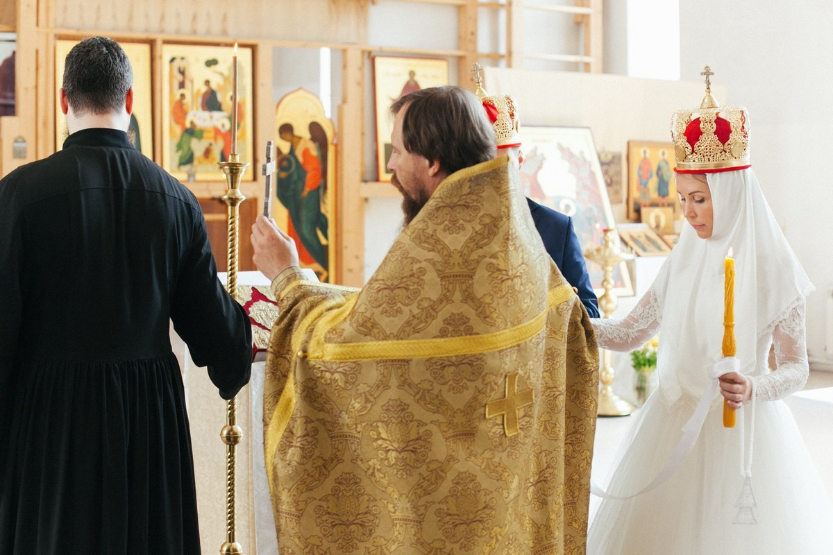 Венчание в Санкт Петербурге. Фотограф крещение венчание в Петербурге! Помогает подобрать храм и посоветовал душевного батюшку в СПб