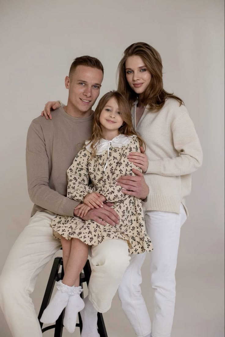 В СТУДИИ. Фотограф г. Хабаровск. Семейные и индивидуальные съёмки