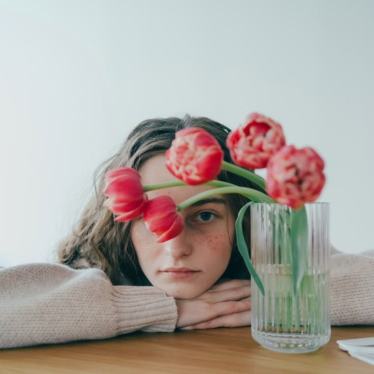 Фотосессия с цветами. Фотограф в Иркутске Кристина Телегина