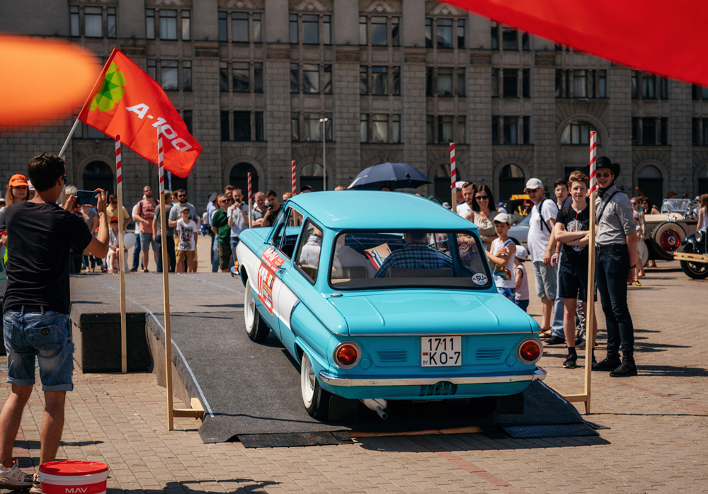 Oldtimer Rally in Minsk, 2019. Andrei Bortnikau photographer in Tbilisi, Georgia