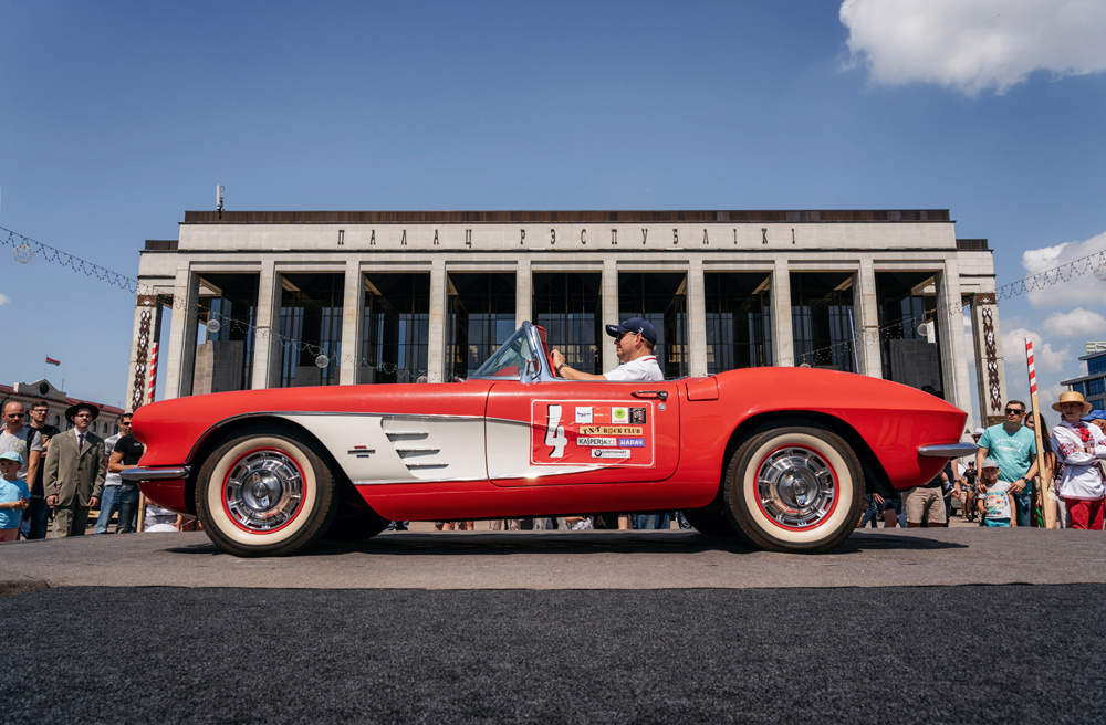 Oldtimer Rally in Minsk, 2019. Andrei Bortnikau photographer in Tbilisi, Georgia