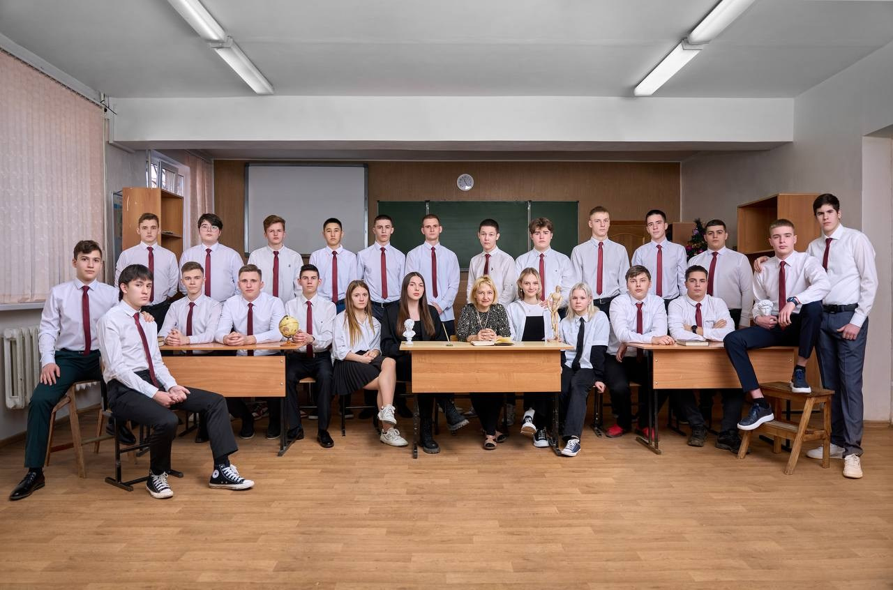 Единый стиль в одежде или тематический дресс код?