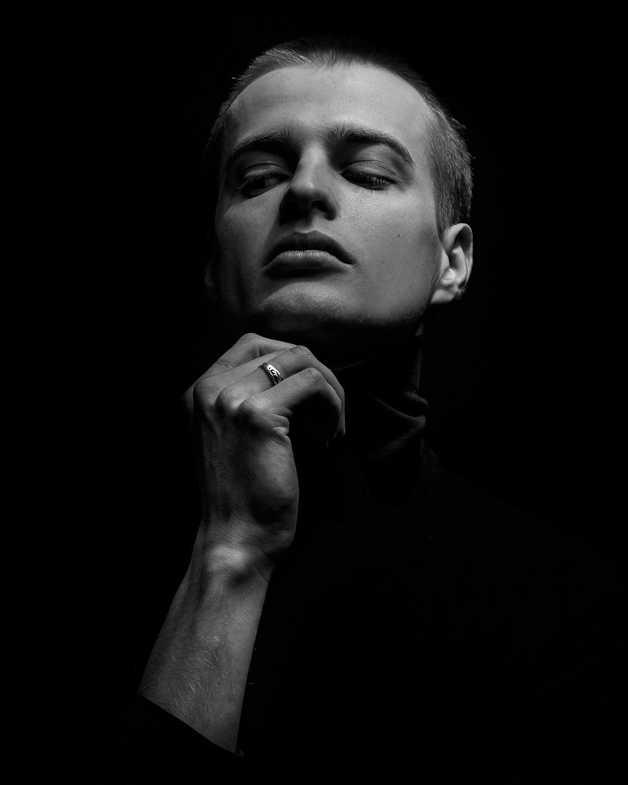 Студийная съемка. Студийный фотограф в Москве Алексей Польский