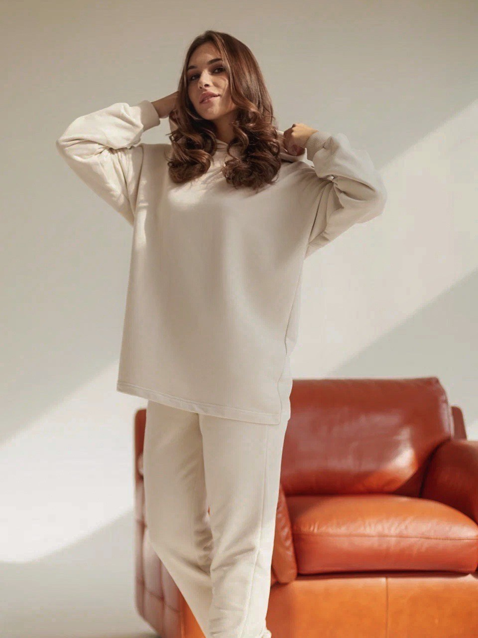 Модель для предметной съемки Карина З. Москва| Sale Easy