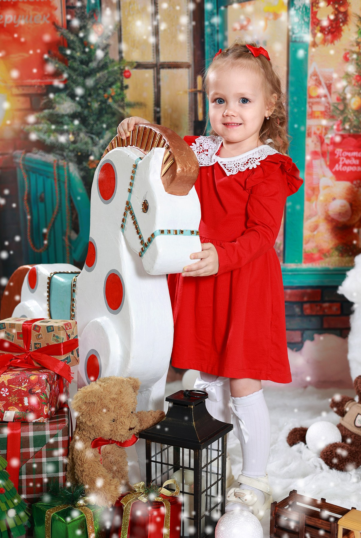 Магазин игрушек. Выпускные альбомы в Иваново в детский сад и школу. Александр и Светлана Янкины