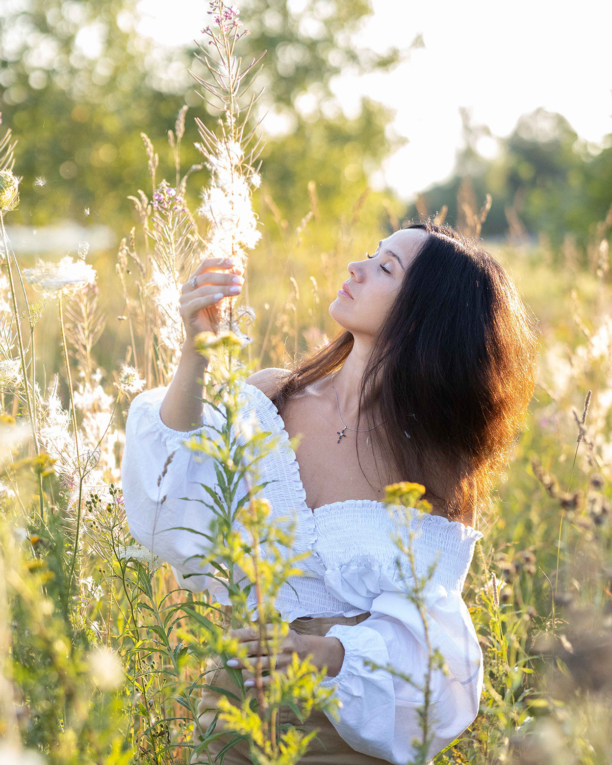 Фото с полевыми цветами. Портретный фотограф Екатерина Лысенко, Москва